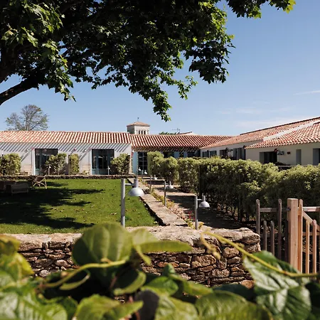 Hotel La Mission & - L'ile D'yeu